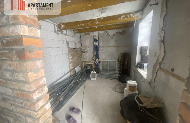 DOM NA SPRZEDAŻ- WIEŚ PIĘKNA SPOKOJNA OKOLICA.