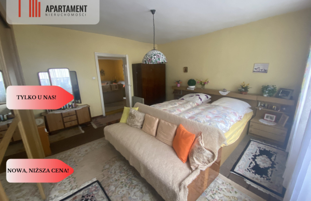 Przestronna kamienica z garażami w mieście