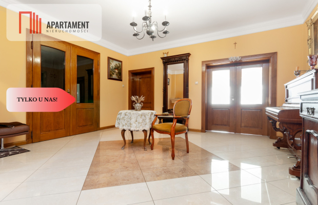 Duża Willa z potencjałem.