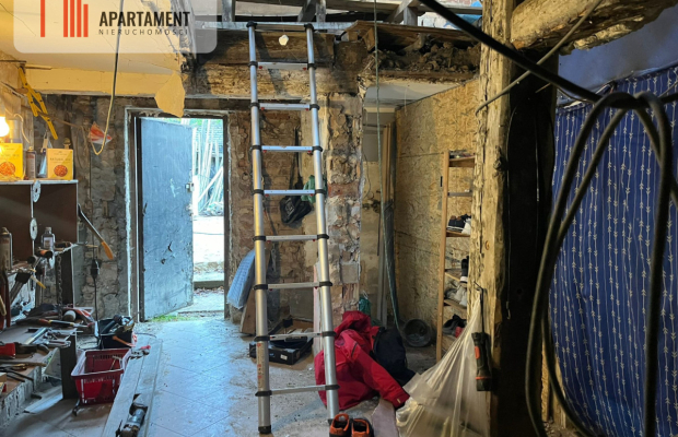 Połczyn Zdrój , Kamienica do remontu, 4x studio.