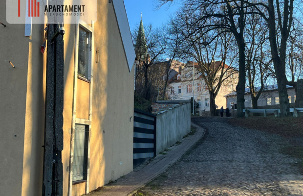 Połczyn Zdrój , Kamienica do remontu, 4x studio.