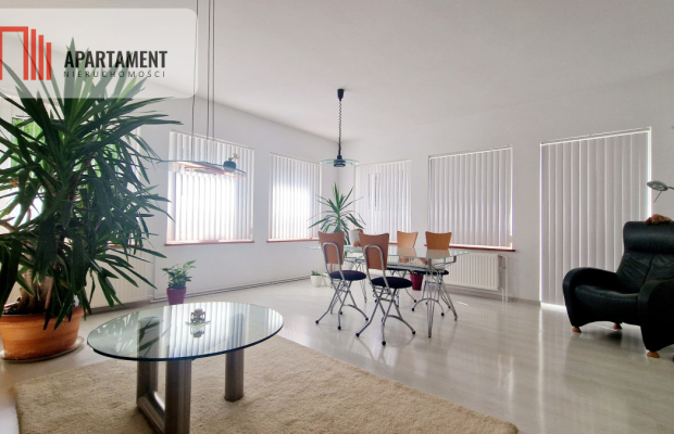 Wyjątkowy Dom w spokojnej okolicy.