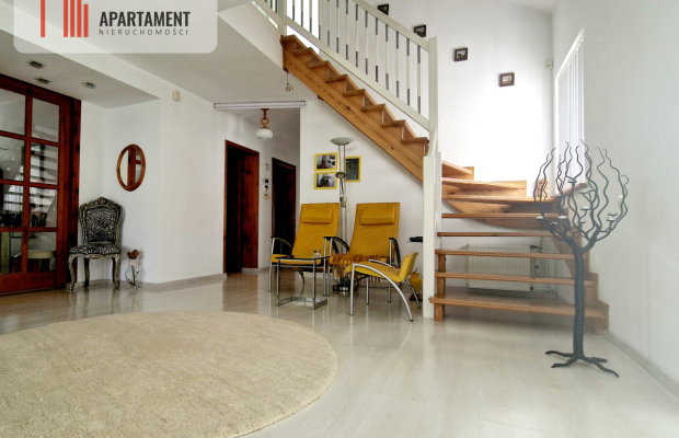 Wyjątkowy Dom w spokojnej okolicy.