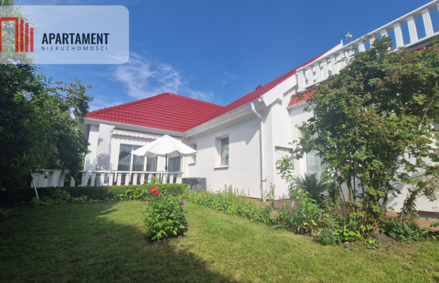 Wyjątkowy Dom w spokojnej okolicy.