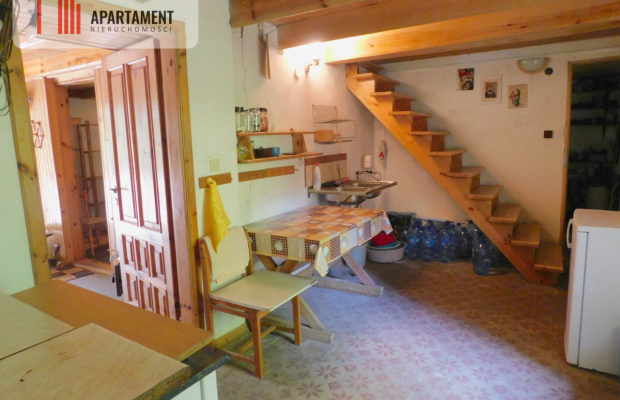 Dom z jeziorem w cichej i spokojnej okolicy!