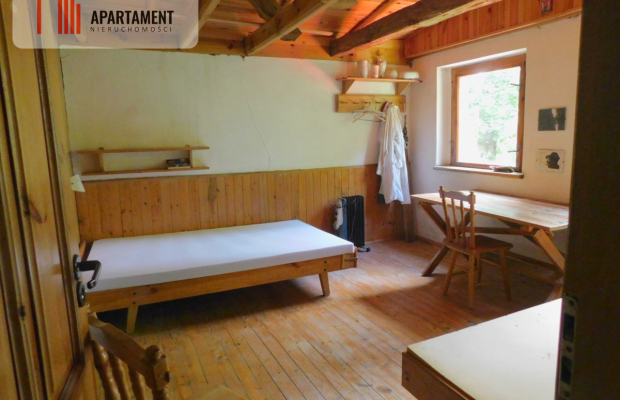 Dom z jeziorem w cichej i spokojnej okolicy!