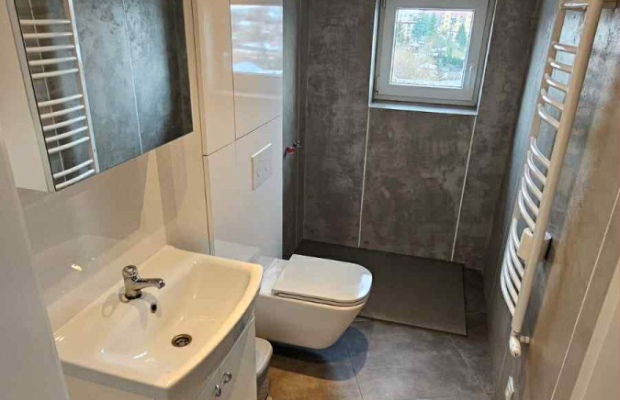 Dom z ogrodem i lokalem pod działalność