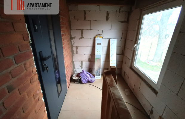 Dom z fotowoltaiką w Postołowie, 2500m2 działka!