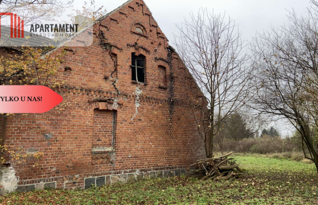 Duża działka z domem do odbudowy bądź rozbiórki