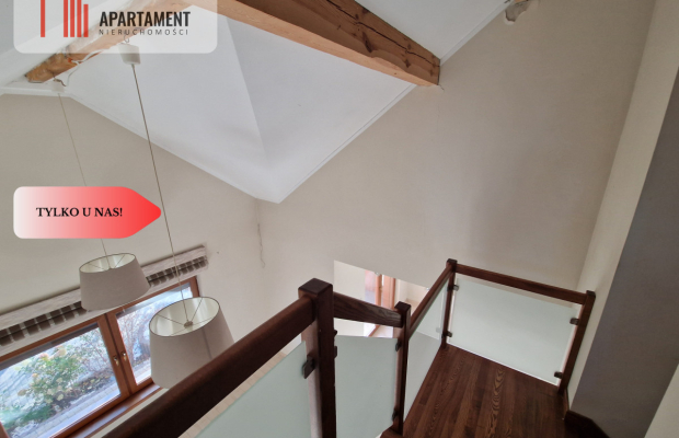 Przestronny dom na dużej działce z basenem...