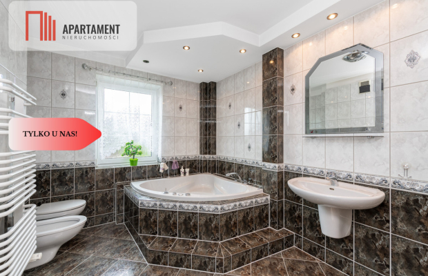 Duży dom wolnostojący!