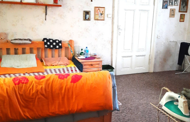 Mogilno- kamienica na rynku 175m2, lokal handlowy