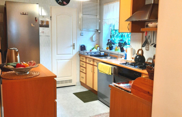 Mogilno- kamienica na rynku 175m2, lokal handlowy