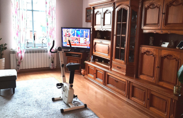 Mogilno- kamienica na rynku 175m2, lokal handlowy