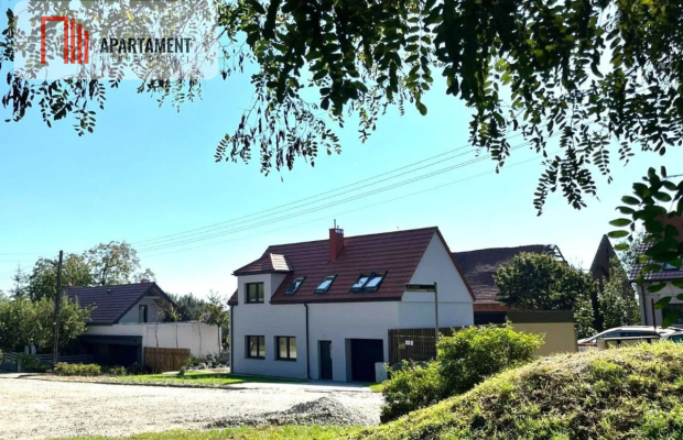 Dom na Wzgórzach Trzebnickich