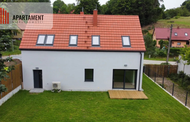 Dom na Wzgórzach Trzebnickich