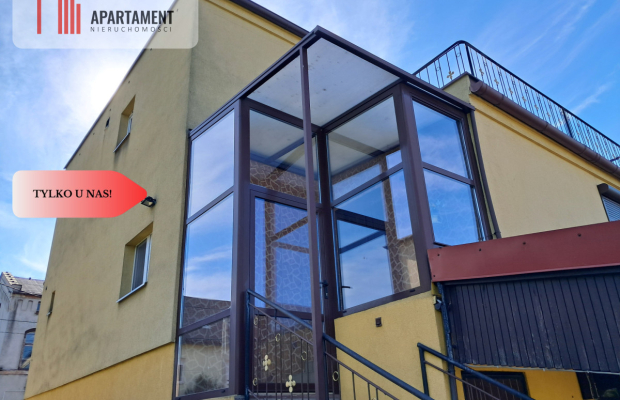 Duży, przestronny dom w centrum