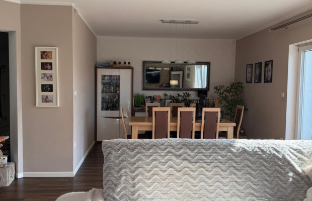 Nowoczesny dom z piękną działką