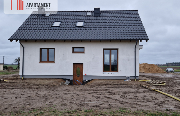 Nowy dom w dobrej lokalizacji do własnej aranżacji