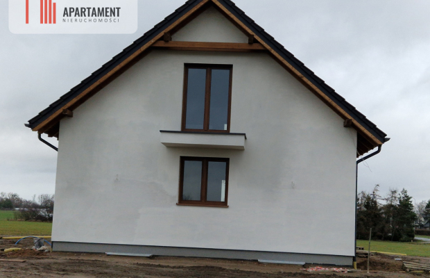 Nowy dom w dobrej lokalizacji do własnej aranżacji