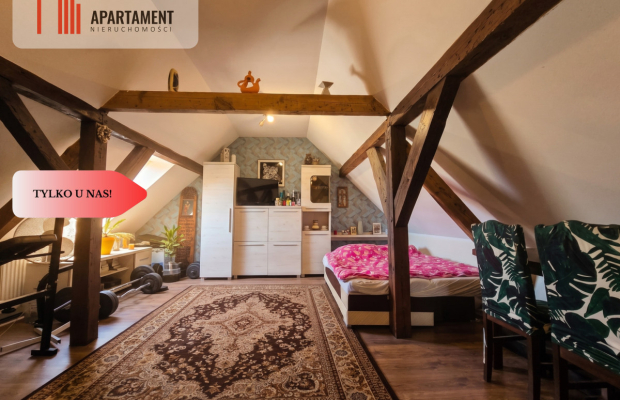 * Funkcjonalny dom z poddaszem użytkowym Łabiszyn