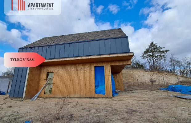 DOM NA WZGÓRZU W TRAKCIE BUDOWY