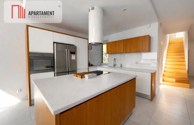 Komfortowy dom z ogródkiem na wynajem