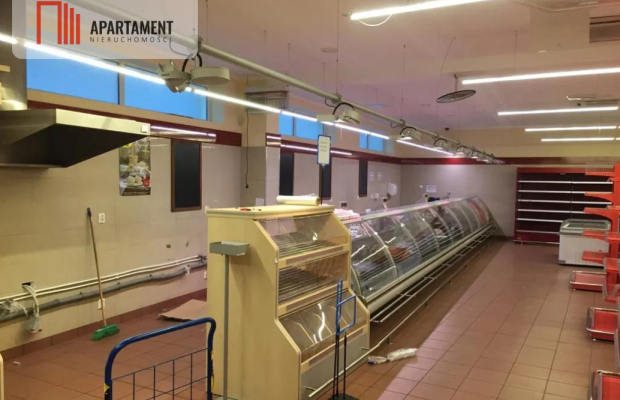 Obiekt Komercyjny z Mieszkaniem, ekstra punkt.