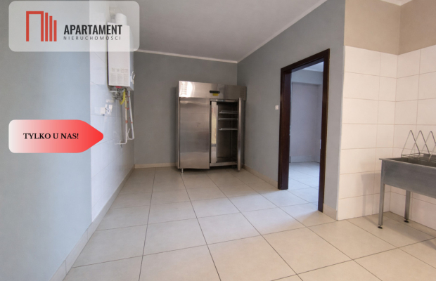 TYLKO U NAS! Lokal handlowo-usługowy w centrum!