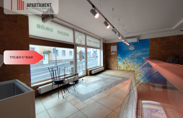 TYLKO U NAS! Lokal handlowo-usługowy w centrum!