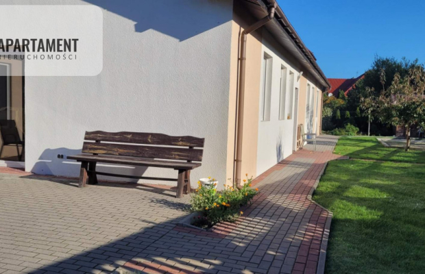 Budynek pod gabinety lekarskie, przychodnie, dom o