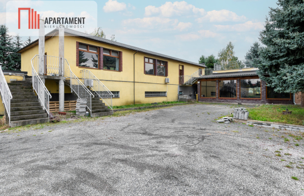 Dom z salą bankietową z widokiem na Jezioro