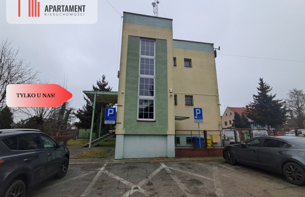 Lokal użytkowy z potencjałem w centrum Wąsosza!