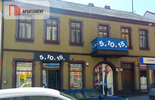 ODNOWIONA KAMIENICA W CENTRUM ŚWIECIA