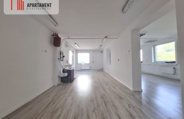 Lokal usługowy +działka (centrum)