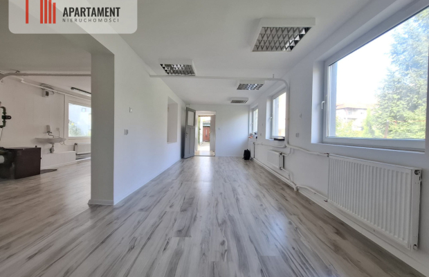 Lokal usługowy +działka (centrum)