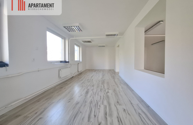 Lokal usługowy +działka (centrum)