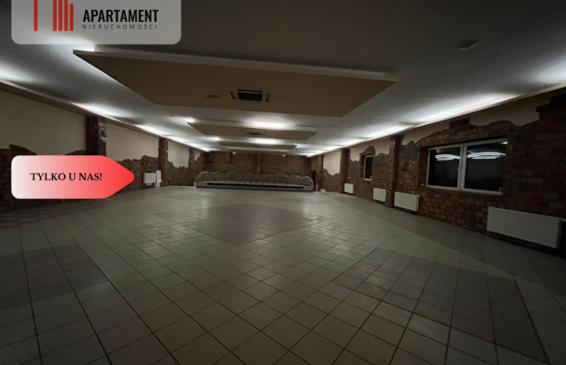 Obiekt usługowy, duży, świetna lokalizacja.