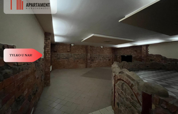 Obiekt usługowy, duży, świetna lokalizacja.