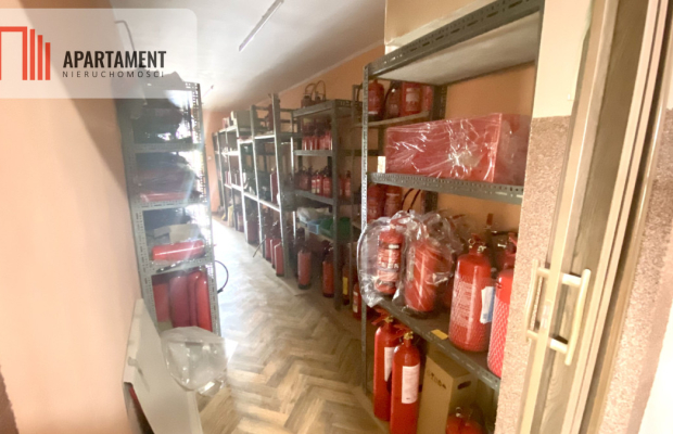 Budynek handlowo usługowy