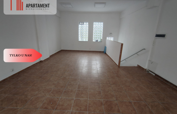 TYLKO U NAS! Lokal handlowo-usługowy w centrum!