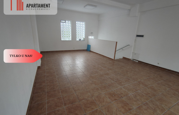 TYLKO U NAS! Lokal handlowo-usługowy w centrum!