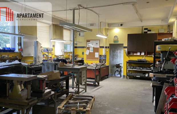 Hala gotowa pod biznes z mieszkaniem