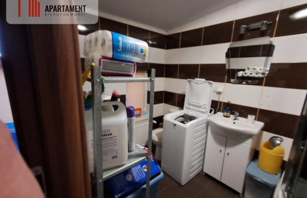 Dom z przeznaczeniem na działalność gospodarczą