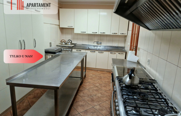 *Lokal gastronomiczny z mieszkaniami KCYNIA