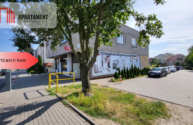 Duży lokal handlowo - usługowy, magazyn.