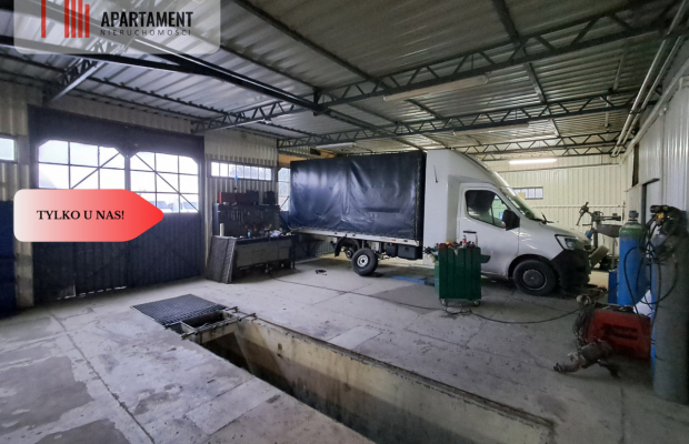 Magazyn z warsztatem samochodowym