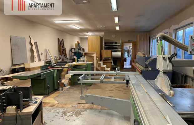 Kompletny, dobry zakłąd stolarski do wynajmu.