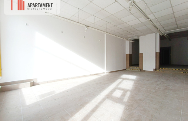 Lokal z witryną parter centrum miasta Rynek