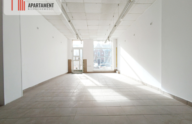 Lokal z witryną parter centrum miasta Rynek